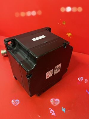 Yaskawa SGMPH-08AAAHB61 AC SERVO MOTOR 750W 3000RPM 200V 4.1A NEW