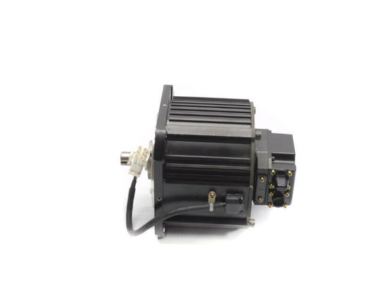 Yaskawa SGMRS-12A2B-YR11 AC SERVO MOTOR 1.15KW 2000RPM 200V 6A NEW