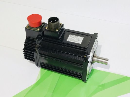 Yaskawa SGMS-15ACABC AC SERVO MOTOR 1.5KW 3000RPM 200V 9.5A NEW