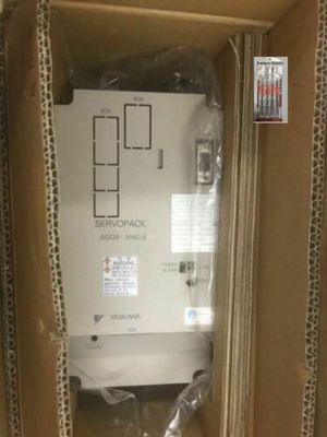 Yaskawa SGDB-30ADSAC Servo Driver 3 Phase 50/60HZ 230V 18A NEW