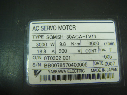 Yaskawa SGMSH-30ACA-TV11 AC SERVO MOTOR 3KW 3000RPM 200V 18.8A NEW