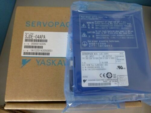 Yaskawa SJDE-04APA AC Servo Amplifier 400W 50/60HZ 200V 4.8/2A NEW