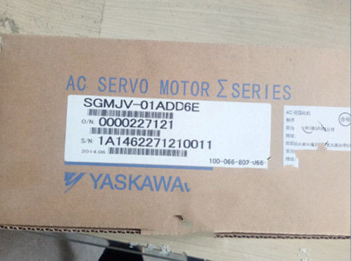 Yaskawa SGMJV-01ADD6E AC SERVO MOTOR 0.84A 100W 3000RPM 200V NEW