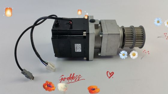 Yaskawa SGMPH-08A1A2C AC Servo Motor 750W 3000RPM 200V 4.1A NEW