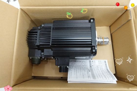 Yaskawa SGMGH-1AACA6C AC Servo Motor 11KW 1500RPM 200V 42.1A NEW