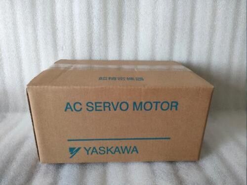 Yaskawa SGM-04U3B4L AC Servo Motor 400W 3000RPM 200V 2.6A NEW