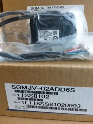 Yaskawa SGMJV-02ADC6E AC Servo Motor 100W 3000RPM 200V 0.84A NEW