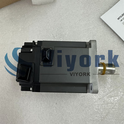 HF-KE73KW1-S100 Mitsubishi AC SERVO MOTOR 750W 3000RPM 106V 5.2A  NEW
