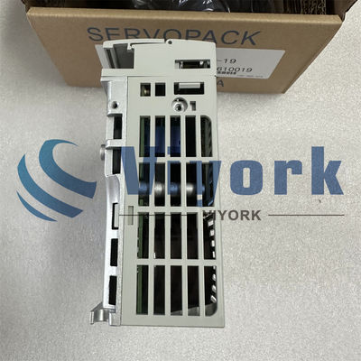 Yaskawa SGD-A3AS 30W Industrial Servo Drives 0.42AMP Servo Drive NEW