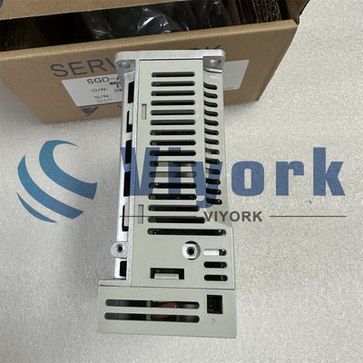 Yaskawa SGD-A3AS 30W Industrial Servo Drives 0.42AMP Servo Drive NEW