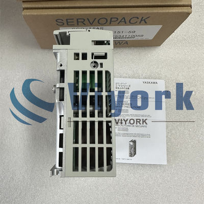 SGD-A5AS Yaskawa  50W Industrial Servo Drives 0.6AMP Servo Drive NEW