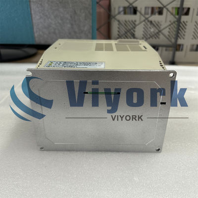 Yaskawa SGDH-15DE-OY 380-480V 1.5KW Industrial Servo Drives 4.8AMP NEW