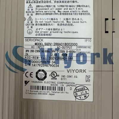 Yaskawa SGDV-2R8A01B002000  Industrial Servo Drives 200-230V 2AMP 400W NEW