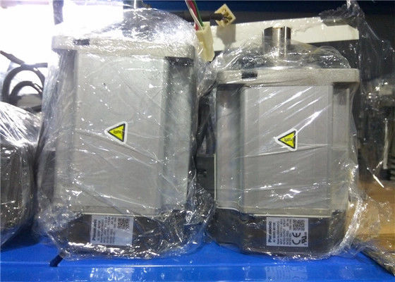 MHMD082G1U Panasonic AC Servo Motor 3000 RPM 750W Incremental 200VAC  Out Analog Input