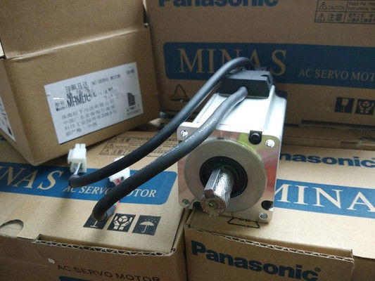 MHMD042P1U Panasonic 200VAC 3000 RPM AC Industrial Servo Motor