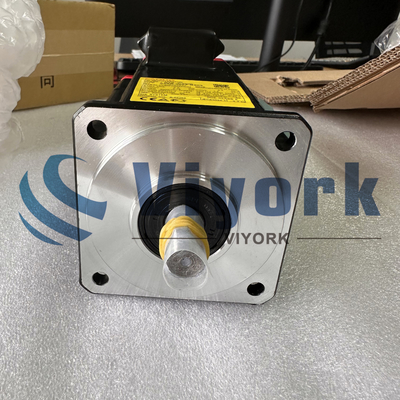 Fanuc A06B-0115-B804 AC Servo Motor 1.5 A White