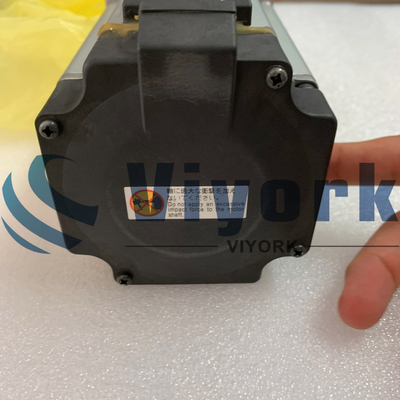 Panasonic MHMD082G1U A5 - 750W 20 BIT INCREMENTAL ENCODER 200V SERVO MOTOR NEW