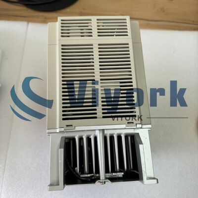 Yaskawa SGDB-20VN SERVO DRIVE 2KW 200VAC 18.5A NEW