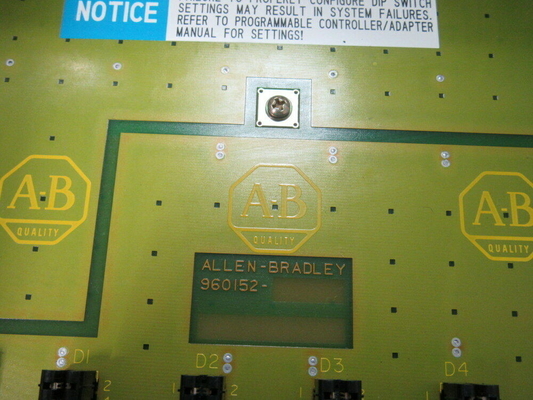 Allen Bradley 1771-A4B 16 Slot I / O Chassis 1771A4B P / N 96814806 Ser B